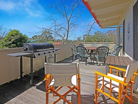 REST ASHORE At MOLLYMOOK - Accommodation Great Ocean Road 4