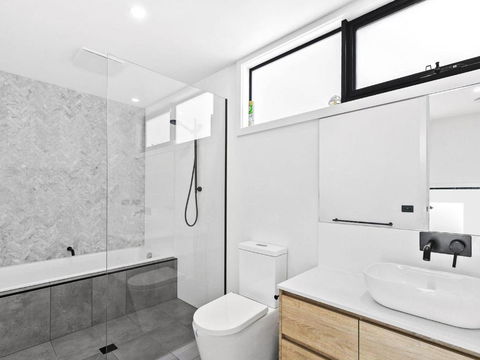 POINT BREAK NEW LISTING 2019 - Accommodation Great Ocean Road 6