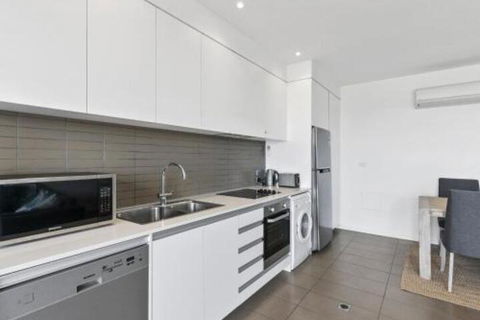 WATERFRONT SEVEN In The Heart Of Lorne - Accommodation Great Ocean Road 4