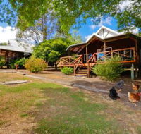 Sunnyhurst Chalets Rural Stay - Accommodation Great Ocean Road
