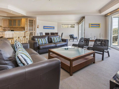 SEA GRANGE MORNINGTON - Accommodation Great Ocean Road 4