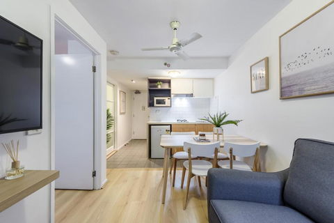 WOW Apartment On Flinders - Accommodation Great Ocean Road 5