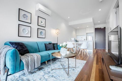 Elegant 2br@footscray Station - Accommodation Great Ocean Road 3