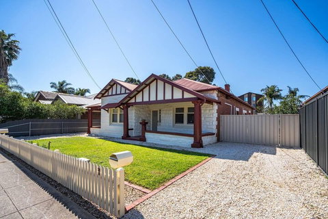 Kairos In Keswick Wifi Netflix Nespresso - Accommodation Great Ocean Road 4