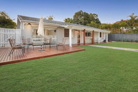 Walk To Hastings Street Noosa Sound - Accommodation Great Ocean Road 5