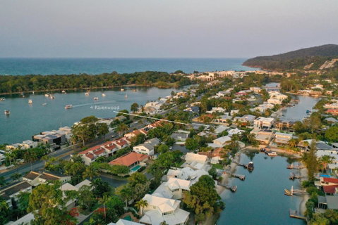 Walk To Hastings Street Noosa Sound - Accommodation Great Ocean Road 4