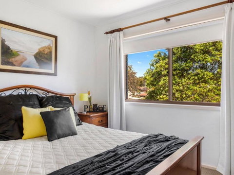 Carroll Ave 85 Mollymook - Accommodation Great Ocean Road 2