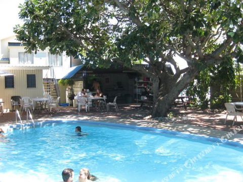 Dingo Moon Lodge Hostel - Accommodation Great Ocean Road 1