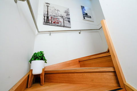 Brunswick Living Luxury Apartments - Accommodation Great Ocean Road 7