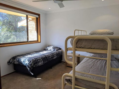 DAVIES STREET 3 / 14 MOLLYMOOK - Accommodation Great Ocean Road 6