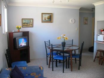 Pacific Court 8 - Accommodation Great Ocean Road 1
