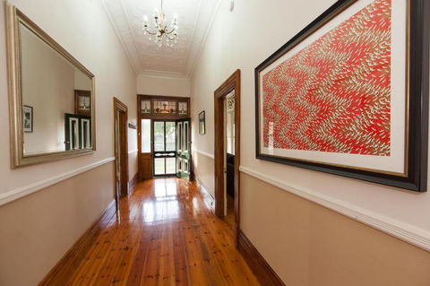 Central Charm - Accommodation Great Ocean Road 4