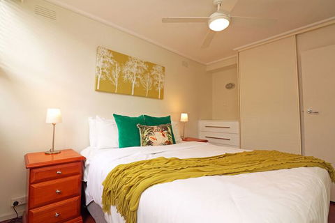 Colour Pop - Rejuvenate Stays - Accommodation Great Ocean Road 2