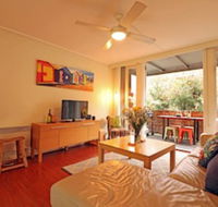 Colour Pop - Rejuvenate Stays - Accommodation Great Ocean Road