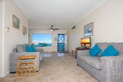 2 Bedroom Apartment Quarterdeck Unit 3 - Accommodation Great Ocean Road 3