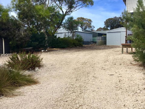 Samphire Beach House - Accommodation Great Ocean Road 1