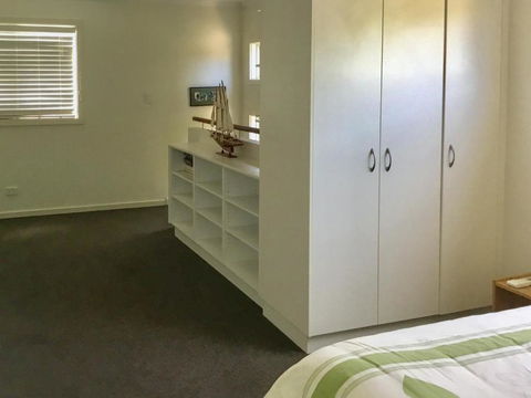 Samphire Beach House - Accommodation Great Ocean Road 2