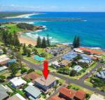 Bimbadeen Unit 3 across from the beach lift in complex - Accommodation Great Ocean Road