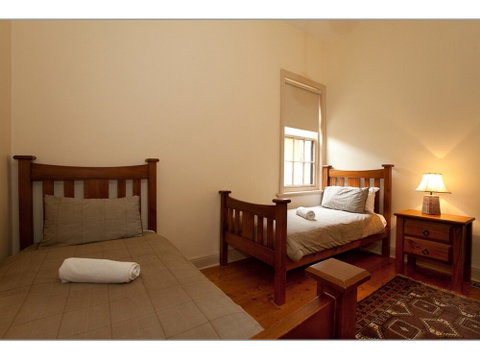 Fairholme Townhouse - Accommodation Great Ocean Road 1