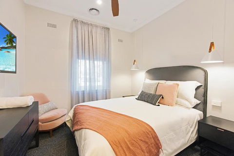 Luxury On The Esplanade - Accommodation Great Ocean Road 2