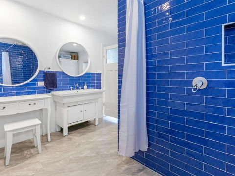 SANTORINI BEACH HOUSE SAFETY BEACH - Accommodation Great Ocean Road 5