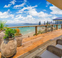 Beach Shack on Main Yamba Magnificent views Photos available shortly Free WiFi - Accommodation Great Ocean Road