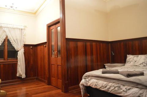 Gargoyle Lodge - Accommodation Great Ocean Road 0