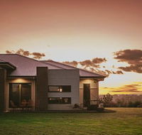 Hillcrest - Accommodation Great Ocean Road