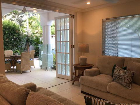 Walk To The Ocean In Five Minutes - Accommodation Great Ocean Road 0