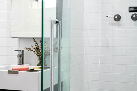 Soho Chic Apartment - Accommodation Great Ocean Road 6