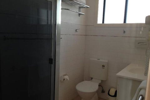 Surf Motel - Accommodation Great Ocean Road 3