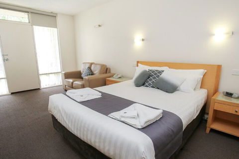 Sandors Motor Inn - Accommodation Great Ocean Road 6
