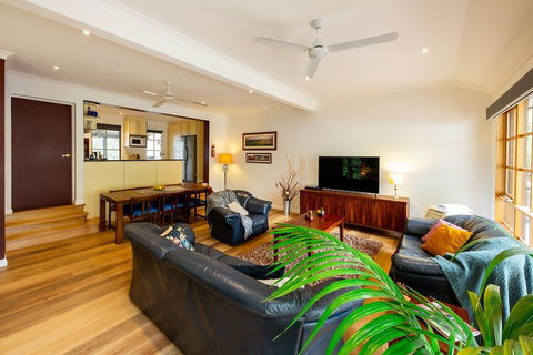 Holly Lodge - Accommodation Great Ocean Road 3