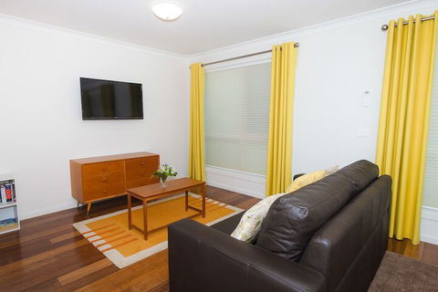 One Of A Kind Apartments - Accommodation Great Ocean Road 6