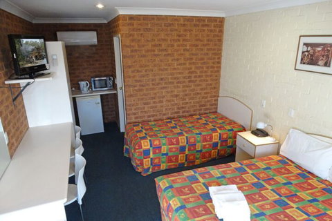MAS Country Colonial Motor Inn - Accommodation Great Ocean Road 3