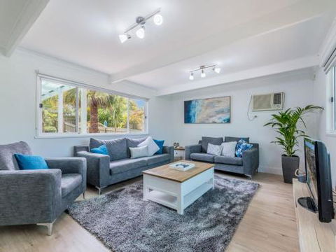DRIFTAWAY ACROSS FROM SURF BEACH - Accommodation Great Ocean Road 6
