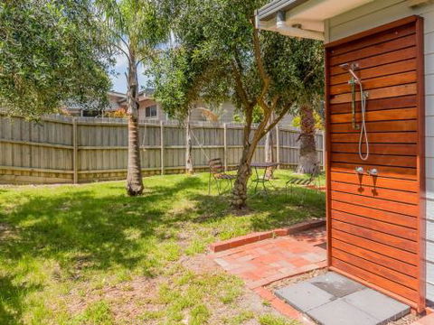 DRIFTAWAY ACROSS FROM SURF BEACH - Accommodation Great Ocean Road 2