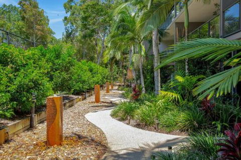 Baden 46 Rainbow Shores Walk To Beach Top Floor Air Conditioned Unit Pools - Accommodation Great Ocean Road 2