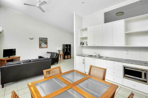 Baden 46 Rainbow Shores Walk To Beach Top Floor Air Conditioned Unit Pools - Accommodation Great Ocean Road 3