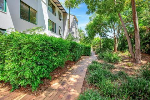 Baden 46 Rainbow Shores Walk To Beach Top Floor Air Conditioned Unit Pools - Accommodation Great Ocean Road 4