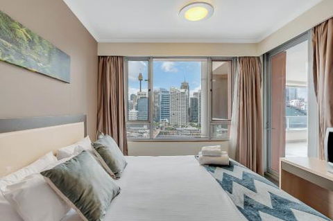 DREAM HARBOUR VIEW 2 BRM / GYM POOL & PARKING - Accommodation Great Ocean Road 4