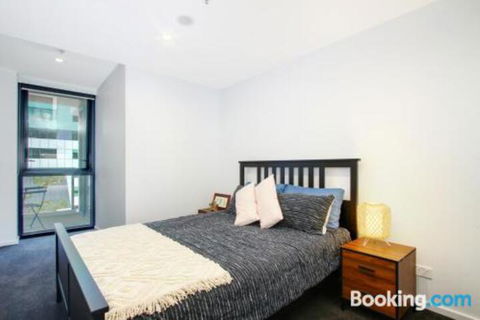 Cozy Homely Apartment CBR Central - Accommodation Great Ocean Road 3