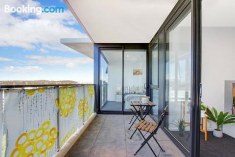 Cozy Homely Apartment CBR Central - Accommodation Great Ocean Road 2