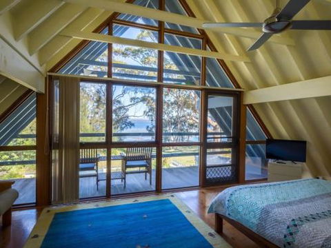 SORRENTO LAKESIDE Sanctuary Point 4pm Check Out Sundays - Accommodation Great Ocean Road 1