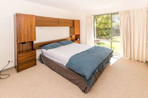Sixteen Ash Ave Sandy Point - Accommodation Great Ocean Road 6