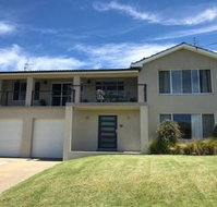 Ocean House at Mollymook - Accommodation Great Ocean Road