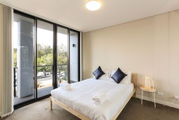 Spacious Apartment At Waitara - Accommodation Great Ocean Road 3