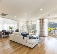 3 Bedroom Waterfront Penthouse on the Hawkesbury