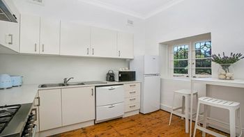 The Apartment Service LB002 - Accommodation Great Ocean Road 1