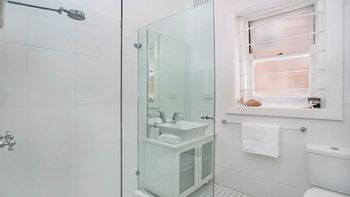 The Apartment Service LB002 - Accommodation Great Ocean Road 3